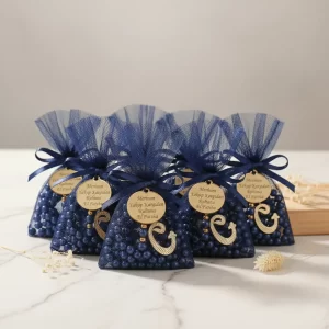 Tül Kese İçerisinde İsme Özel Pleksili Renkli Tesbih